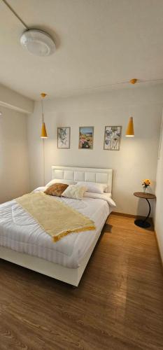 Ένα ή περισσότερα κρεβάτια σε δωμάτιο στο The Room
