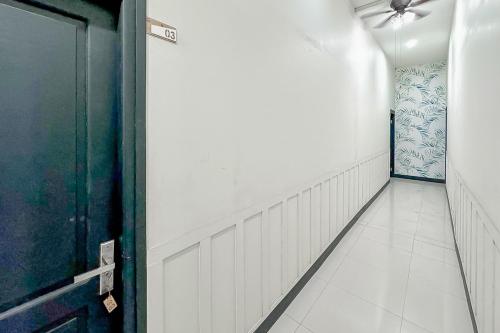 Φωτογραφία από το άλμπουμ του MYHOME Blora Mitra RedDoorz σε Kamolan