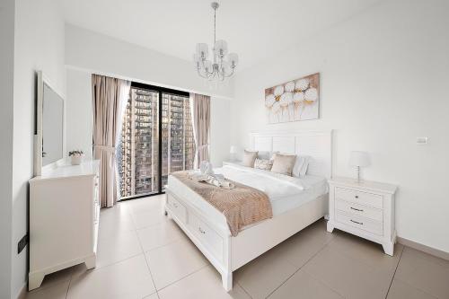 Galerija fotografija objekta FIRST CLASS 2BR Mesmerizing Views u Dubaiju