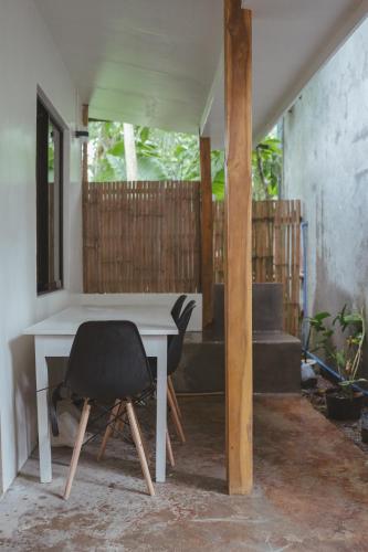 Jardí fora de Caalan Cottage