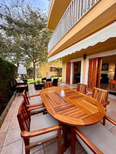Spacious Apartment Close to the Beach