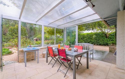 Zahrada ubytování Lovely Home In Saint-Rémy-De-Provence