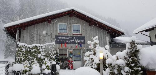 冬のFerienhaus Alfenzの様子