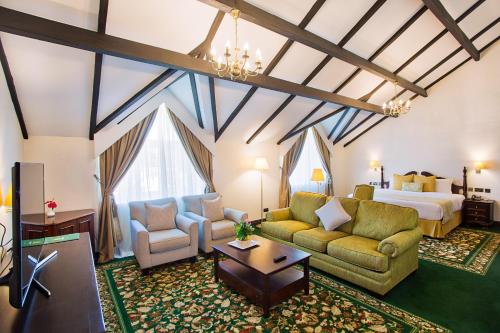 Posezení v ubytování Midland Hotel Nakuru