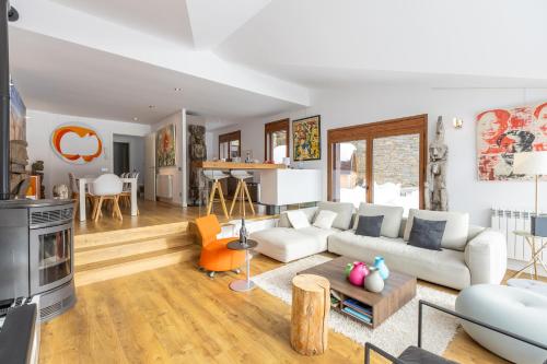 Χώρος καθιστικού στο Luxury Home in El Tarter, Andorra - Happy Rentals