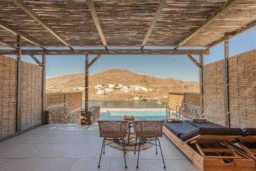 Gallery image of Amal Kythnos Suites in Kithnos