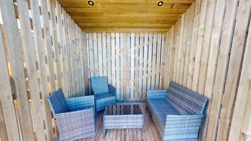 Khu vực ghế ngồi tại Springwood Barn No1 Forest
