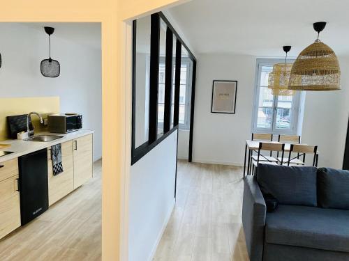 Η κουζίνα ή μικρή κουζίνα στο Suite 24 Appart'hôtel-L'Annexe-3 étoiles