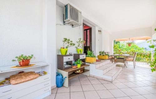 2 Bedroom Amazing Apartment In Krk