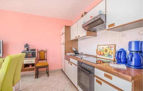 2 Bedroom Amazing Apartment In Krk