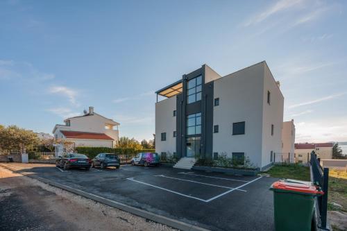 Blue Premium Apartment - CROWONDER LUXURY RENT