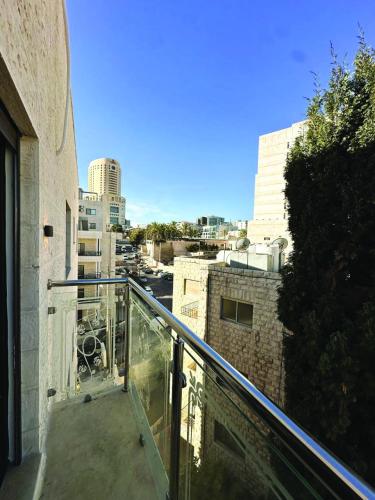 Μπαλκόνι ή βεράντα στο Alsadi Housing- Jabal Amman