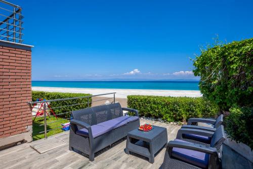 Argo first line home