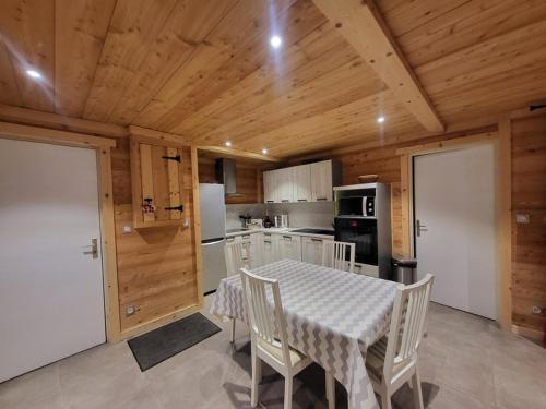 Charmant appartement au calme avec wifi et cuisine équipée - FR-1-266-164