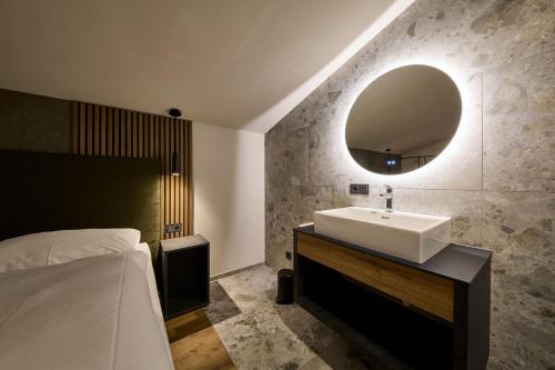 Katil atau katil-katil dalam bilik di MiLa Apartments