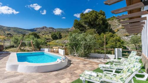 Cortijo Fuente Pinos Molvízar by Ruralidays