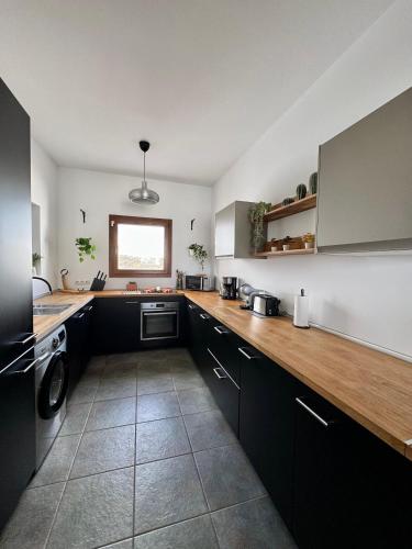 Η κουζίνα ή μικρή κουζίνα στο Lovely Casa Deseada