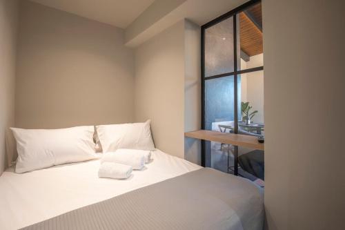 Isola modern loft -private jacuzzi