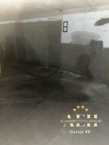a room with a wall that is covered in water at El Hogar - Sucursal Calle Julio Mendez y Obispo Anaya con Garaje cubierta in Cochabamba