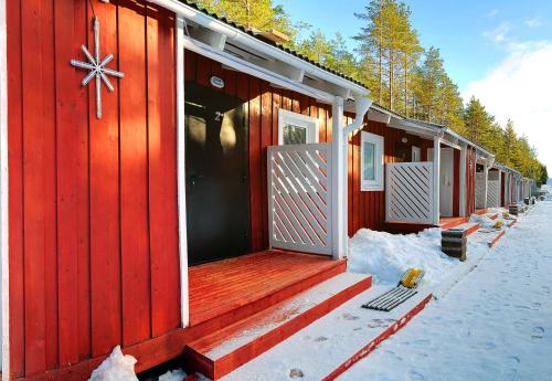 
Шишки на Лампушке - Финская Калевала зимой
