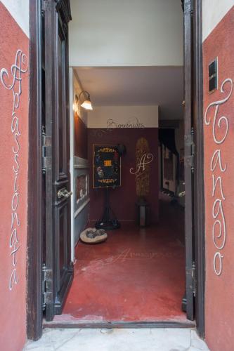 Gambar di galeri bagi Apassionata Tango Hotel di Buenos Aires
