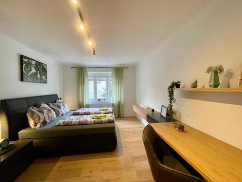 Stylisches Cityapartment mit Schloßbergblick