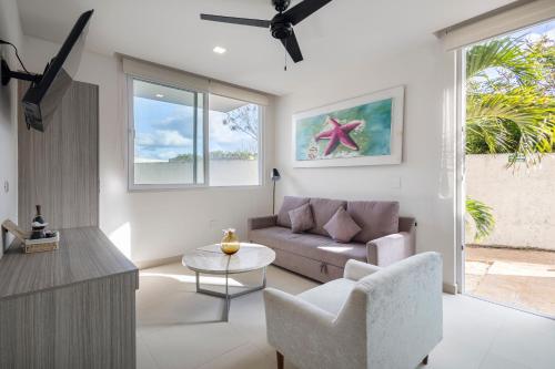 Гостиная зона в Azulea Isla Mujeres Hotel