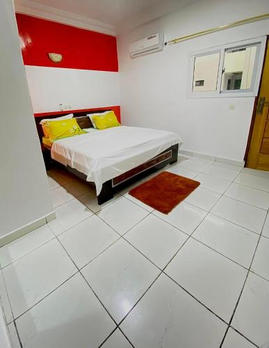 Llit o llits en una habitació de ConforTLuxe Résidences