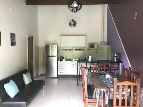 Kuchyň nebo kuchyňský kout v ubytování Casa Alem con vista a la montaña