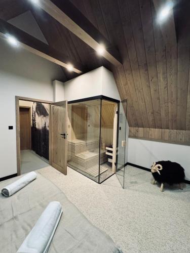 Osada Kaniówka - domki pod stokiem z sauna