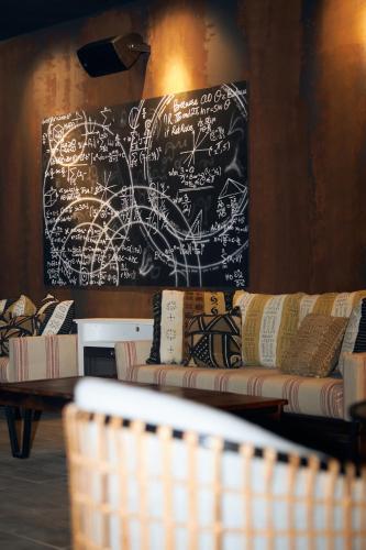 Ruang duduk di BelRose Place-East Legon