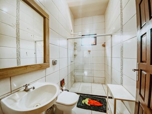 Ένα μπάνιο στο Casa amarela Boipeba Bahia