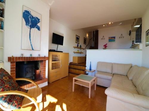 Apartment in Roses near beach