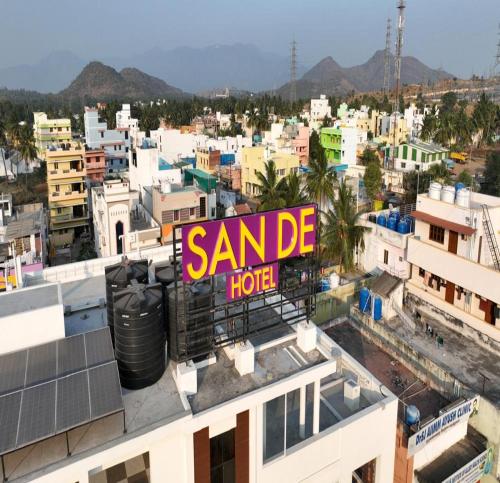 a sign on the top of a building at San De in Salem