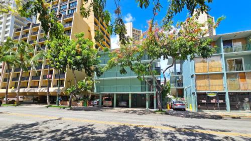 Gallery image of 2413 Kuhio in Honolulu