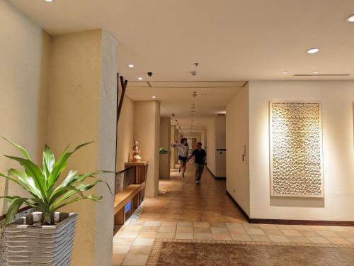 El vestíbulo o zona de recepción de Howard Villa