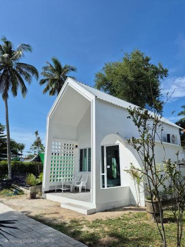 Bangunan di mana terletaknya resort