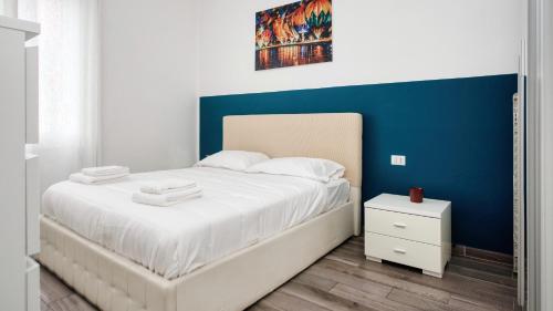 Stylish Flat Near San Siro - Metro WiFi & AC
