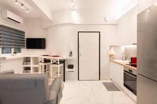 Unique Urban Gem in Neapoli Exarcheia