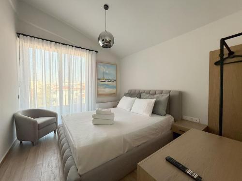 The Mint House - Alimos