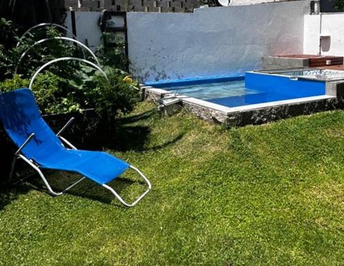 Bazén v ubytování Espacio mas elegido acepta mascotas-Pileta con parrilla Wifi Ropa cama reposeras nebo v jeho okolí