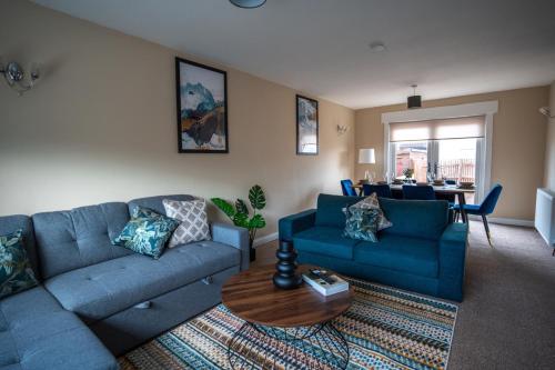 Χώρος καθιστικού στο Skye House