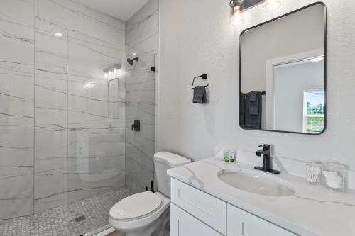 Phòng tắm tại Sea Star 3 bedroom 2 bath BBQ