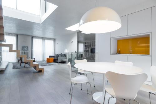 Center design house
