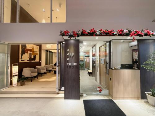 a store lobby with a day at a room room at A Day A Room in Taichung