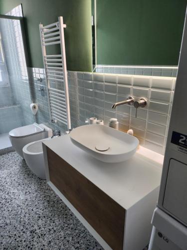 Art Dèco Milan apartment near Metro&Navigli