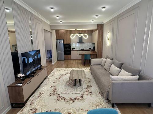 COZINESS apartment near complex TSUM and GUM