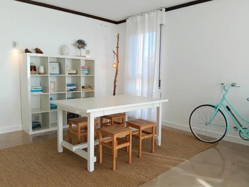 Φωτογραφία από το άλμπουμ του São João da Caparica Beach Apartment στην Costa da Caparica