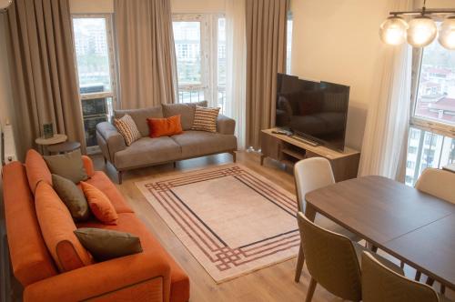 Two Bedroom King Suite IH19