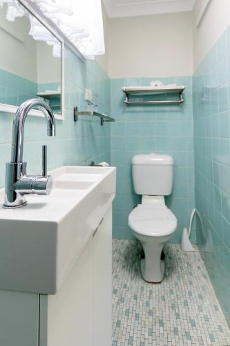 Un baño de Breeze Inn 13 Princes Highway, Ulladulla